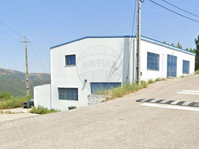 Loja venda em Portela de Unhais, Pampilhosa Da Serra