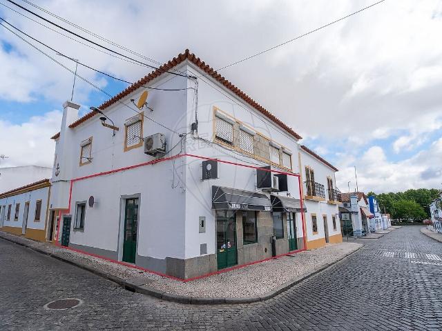 Loja venda em Bairro António Festas, Redondo