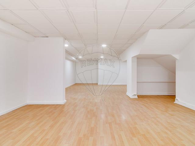 Loja alugar em Amadora, Lisboa