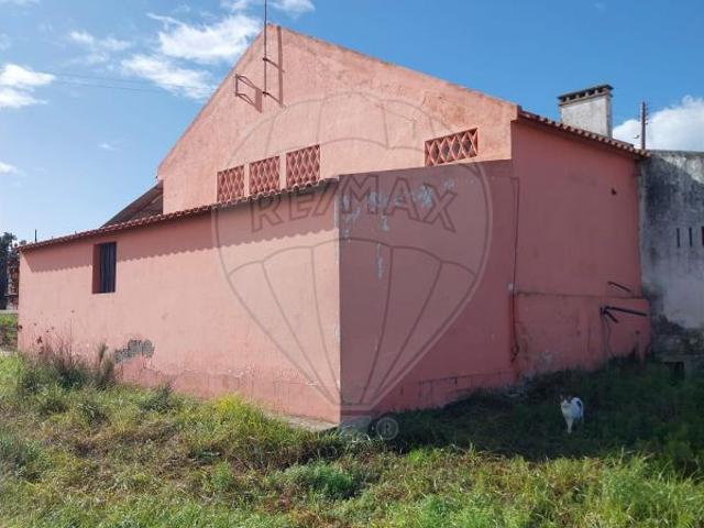 Ponto Comercial venda em Coruche, Santana do Mato