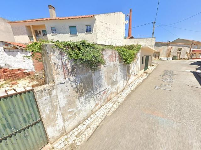 Casa venda em Cadaval, Vermelha
