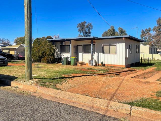 Duplex for sale in Cobar, New South Wales