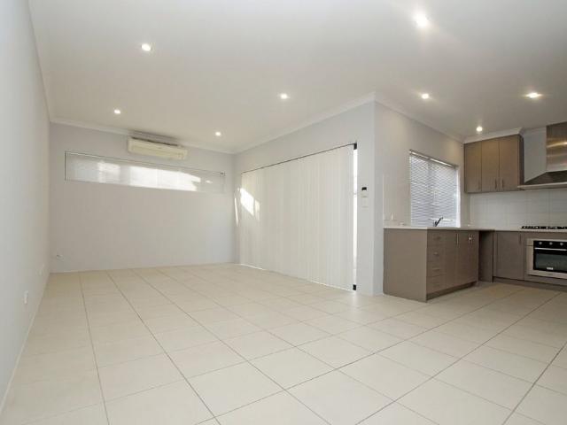House for rent in Cloverdale, Western Australia
