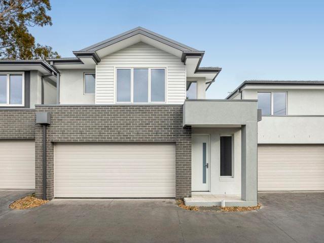 Townhouse for rent in Camerons Creek, Victoria