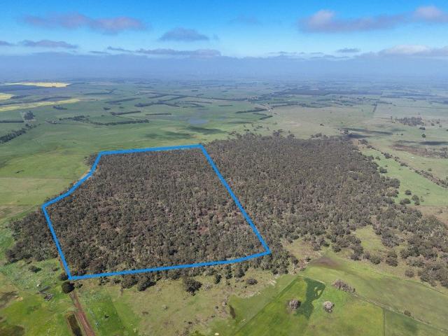 Cottage for sale in Buckley Swamp, Victoria