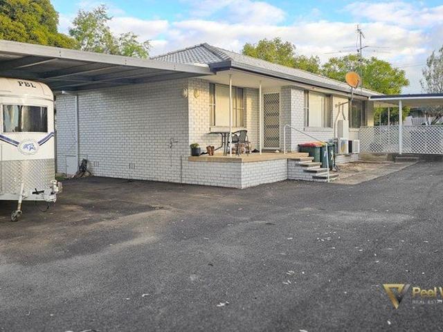 Duplex for sale in Piallamore, New South Wales