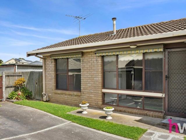 Apartment for sale in East Geelong, Geelong