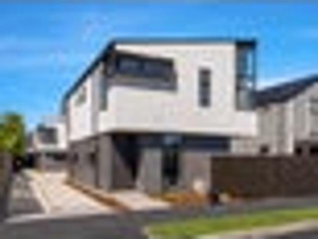 Townhouse for sale in Saint Albans, Papanui-Innes Community
