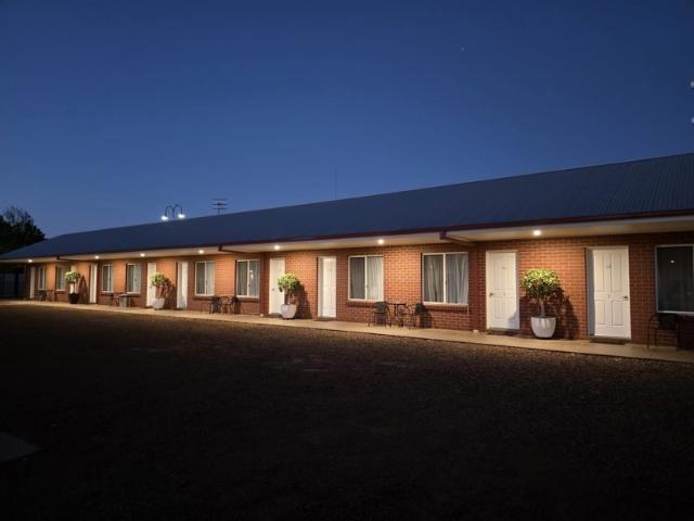 Townhouse for sale in Hillston, New South Wales