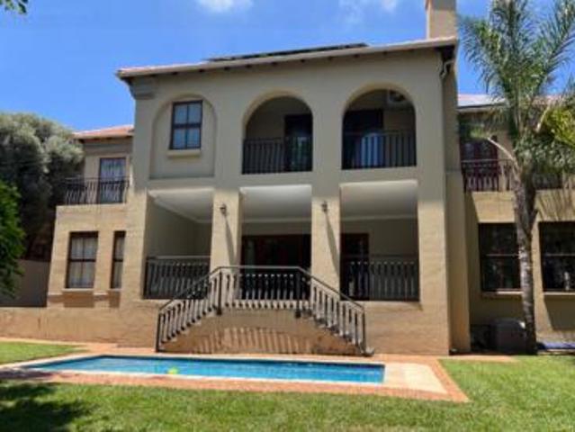 House for rent in Waterkloof, Gauteng