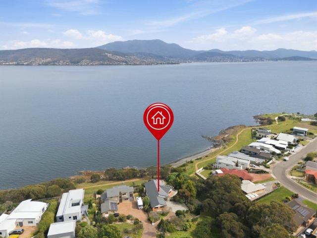 House for sale in Camelot Park, Hobart