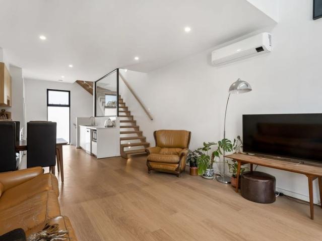 Townhouse for rent in Horseshoe Creek, South Australia