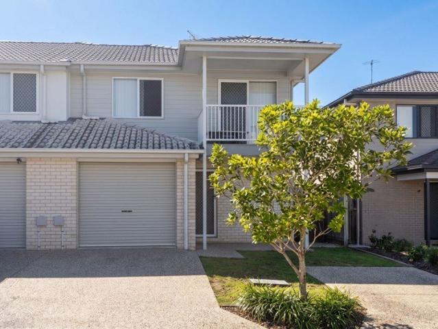 Townhouse for sale in Toombul, Queensland