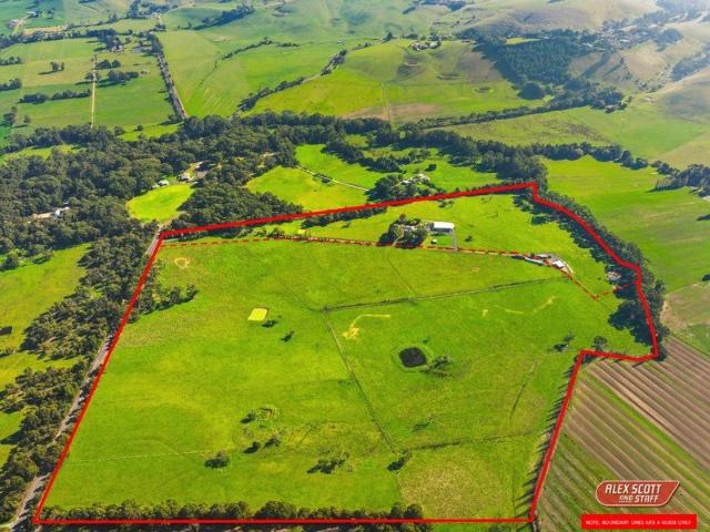 Acreage for sale in Outtrim, Victoria
