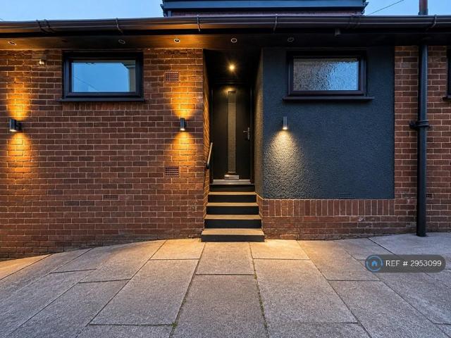 House for rent in Clifton, Salford