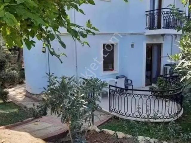 Ölüdeniz Mahallesi, Fethiye içerisinde satılık Villa