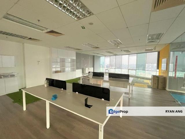 Shop for rent in Kuala Lumpur, Country Heights Damansara