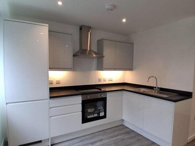 Apartment for rent in Hunslet, West Yorkshire