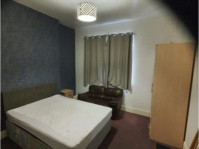 Room for rent in Gravelly Hill, West Midlands