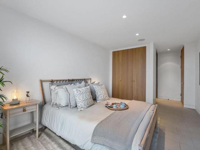 Apartment for rent in Chalk Farm, Greater London