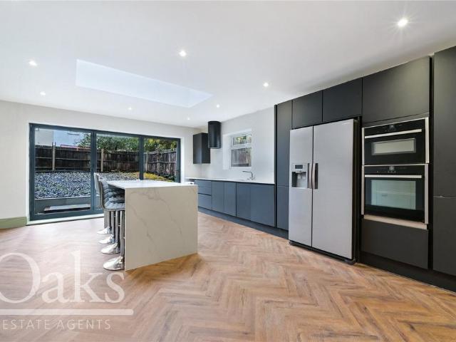 House for rent in London Borough of Croydon, Selhurst