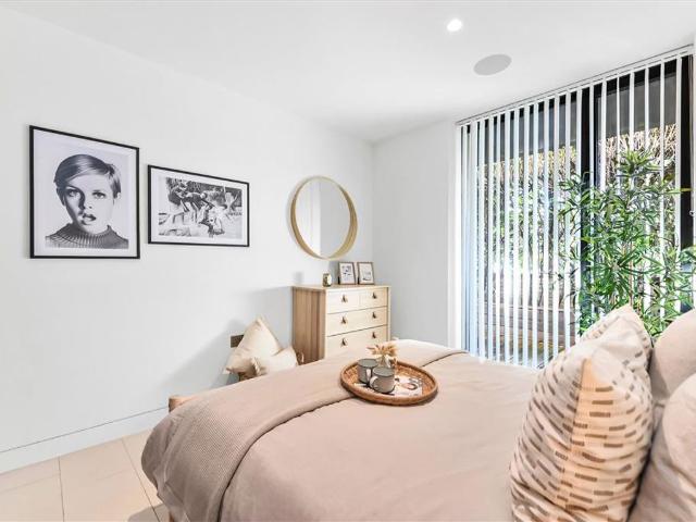Apartment for rent in Chalk Farm, Greater London