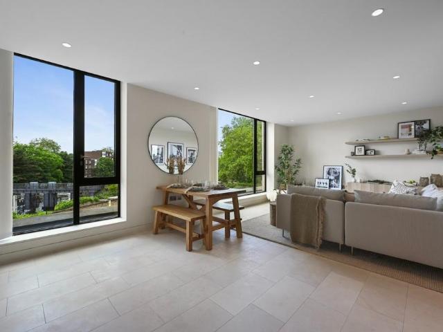 House for rent in Chalk Farm, Greater London