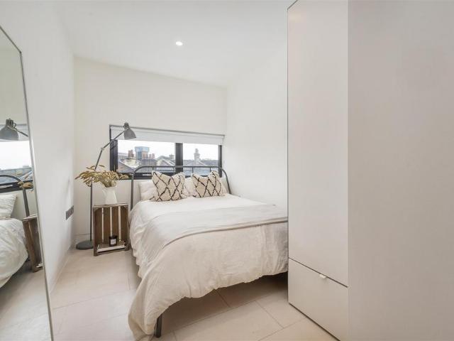House for rent in Chalk Farm, Primrose Hill