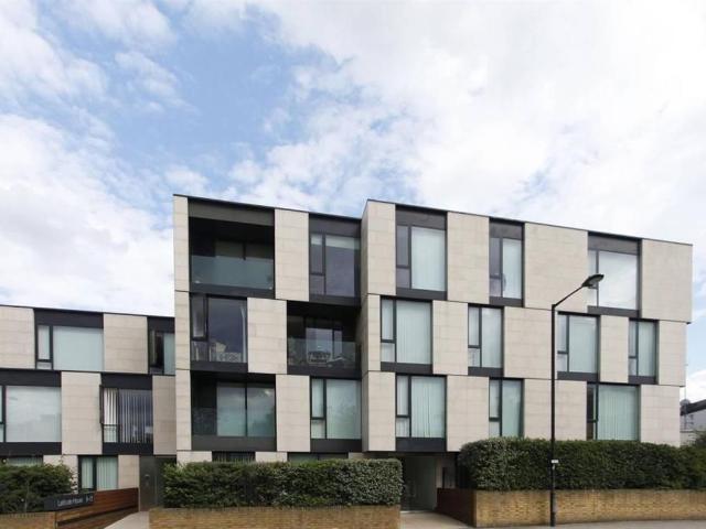 Apartment for rent in Chalk Farm, Greater London