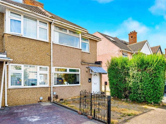 House for rent in London Borough of Barking and Dagenham, Greater London