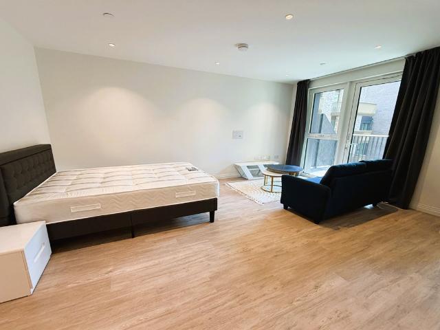 Studio for rent in Oval, Greater London