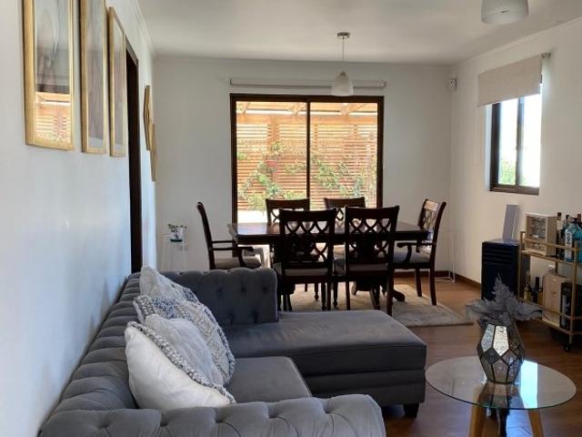 Ovalle, dinna de villalobos