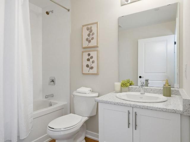 Apartment for rent in Oakville, Golden Horseshoe