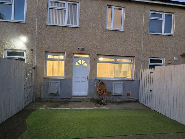 House for rent in Fountainhead, West Yorkshire