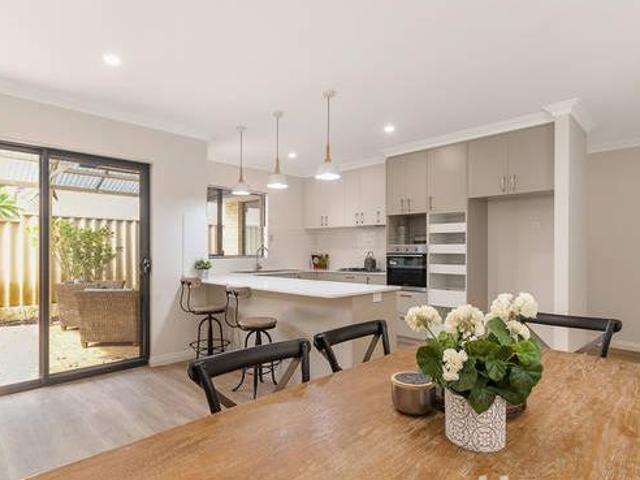 House for rent in Cockburn, Western Australia