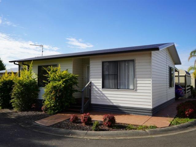 Villa for sale in Sydney, New South Wales