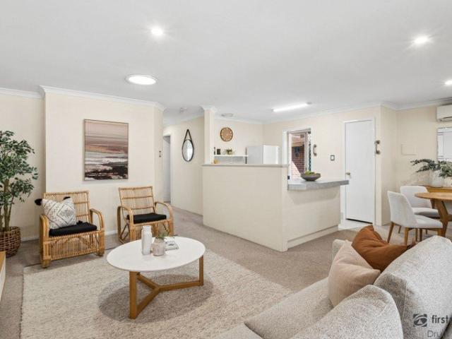 Villa for sale in Stirling, Western Australia