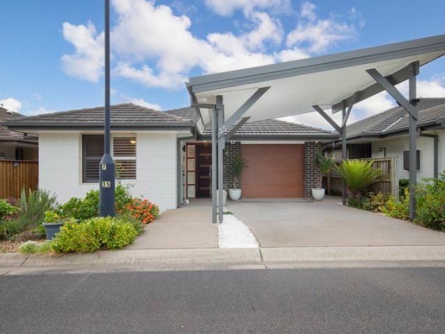 Villa for sale in Ambergate, New South Wales