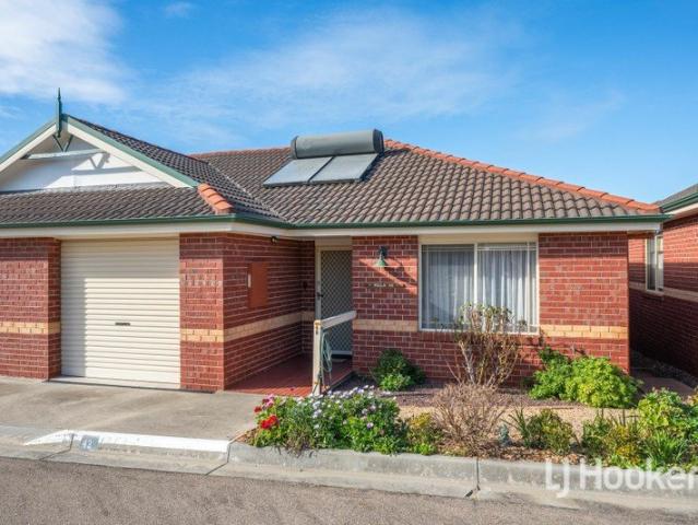 Apartment for sale in Paynesville, Victoria