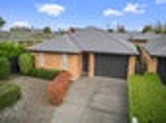 Apartment for sale in Chaslands, Canterbury