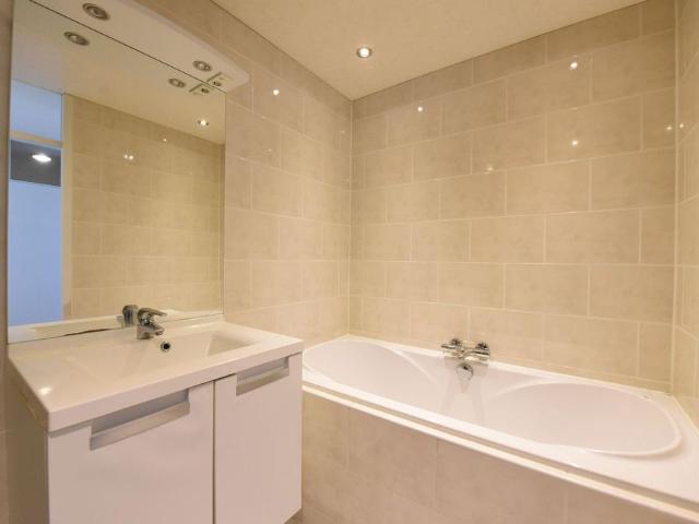 Appartement te huur in Schiedam, Zuid Holland