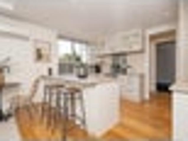 House for sale in Ilam, Fendalton-Waimari-Harewood Community