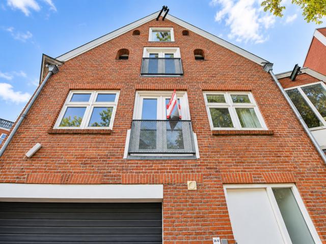 Studio te huur in Schuitenschuiverskwartier, Groningen