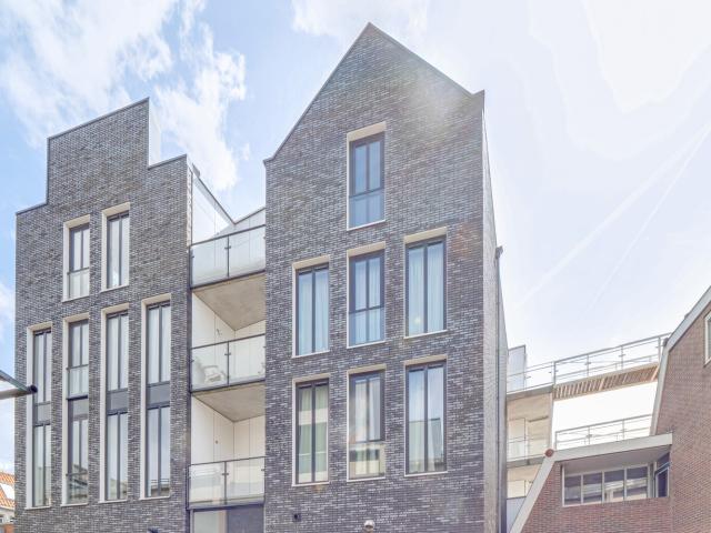 Appartement te huur in Spijkenisse, Zuid Holland