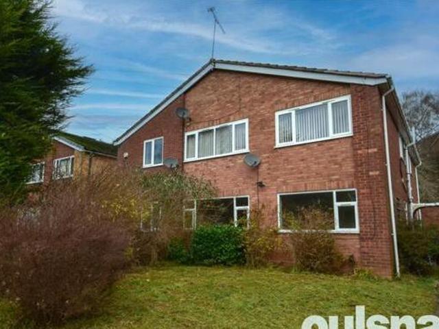 House for rent in Masefield, Turves Green