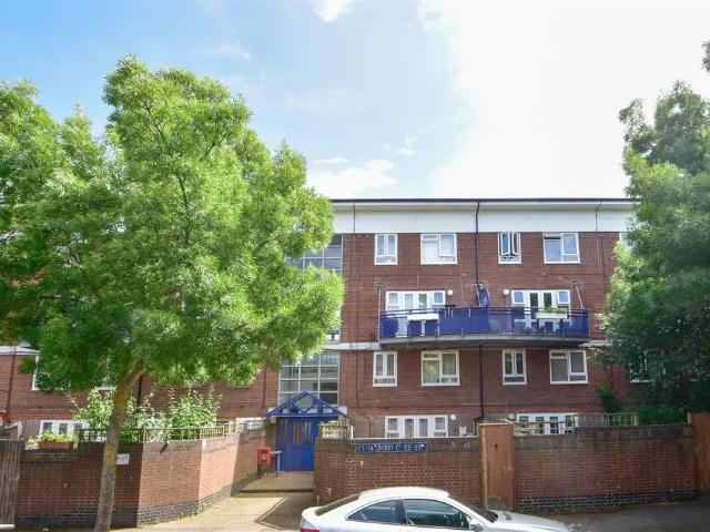 House for rent in Homerton, Greater London