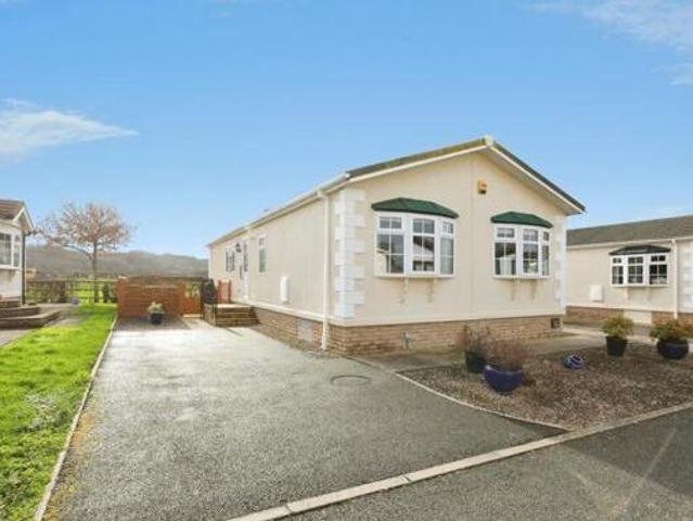 House for sale in Crookhill, Worcestershire