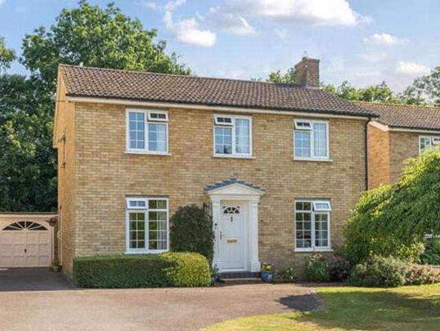 House for sale in Fole, Surrey