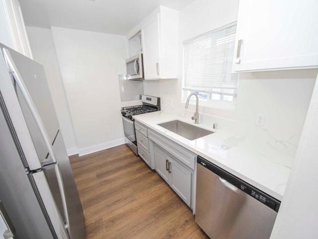 Apartment for rent in Canoga Park, California