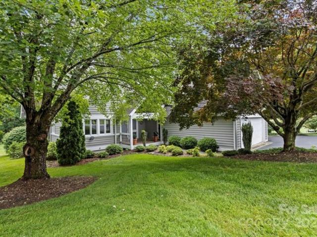 Condo for sale in Flat Rock